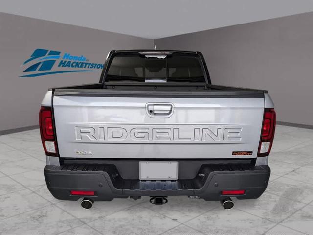 Photo of 2025 Solar Silver Metallic Honda Ridgeline