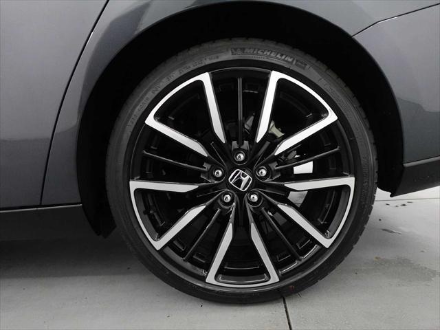 Photo of 2024 Meteorite Gray Metallic Honda Accord Hybrid