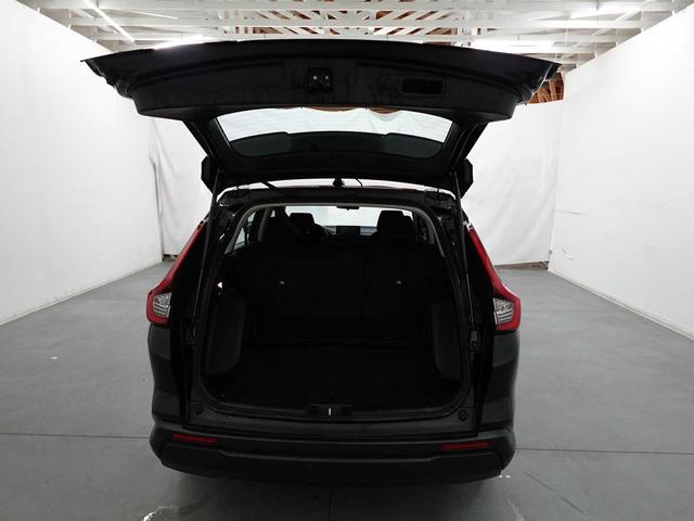 Photo of 2024 Crystal Black Pearl Honda CR-V