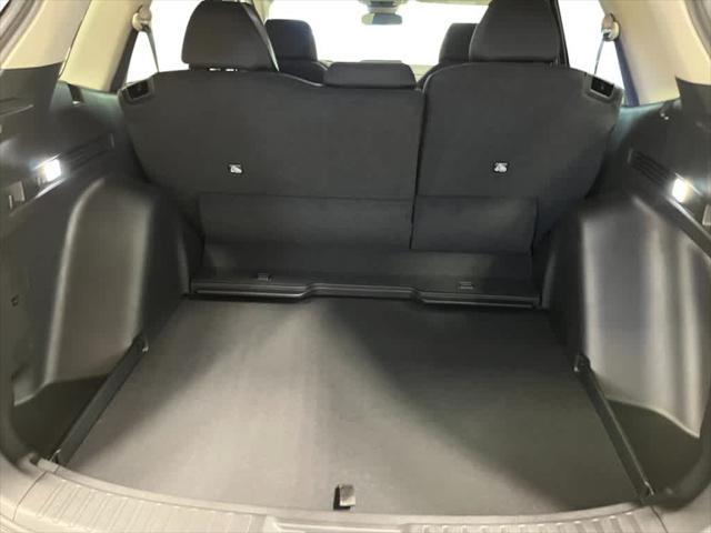 Photo of 2026 Crystal Black Pearl Honda CR-V