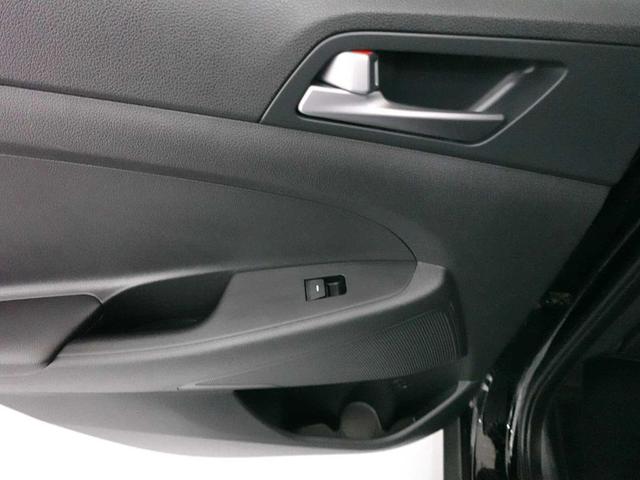 Photo of 2017 Black Noir Pearl Hyundai TUCSON