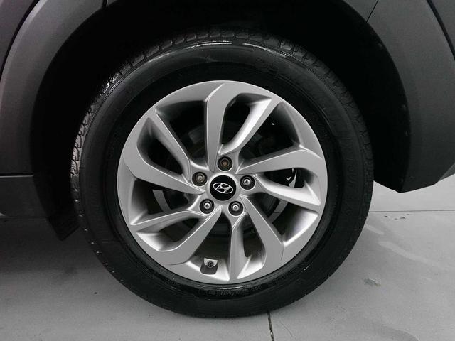 Photo of 2017 Black Noir Pearl Hyundai TUCSON