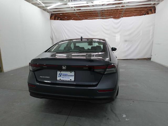 Photo of 2024 Meteorite Gray Metallic Honda Accord