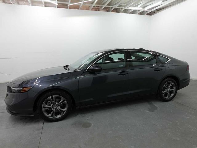 Photo of 2024 Meteorite Gray Metallic Honda Accord