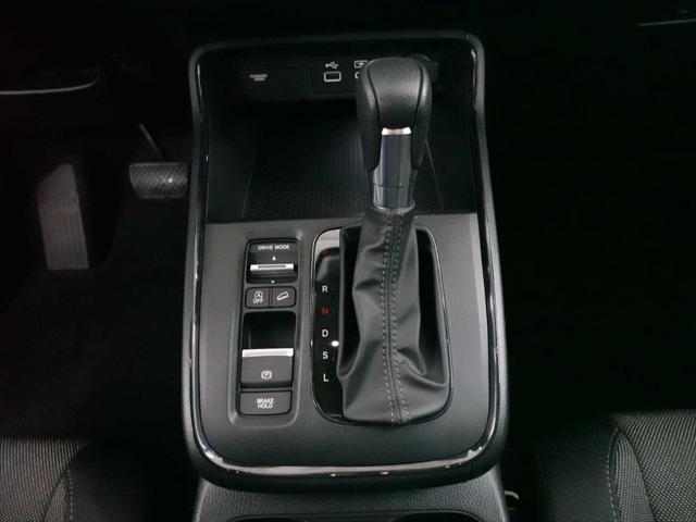 Photo of 2025 Platinum White Pearl Honda CR-V