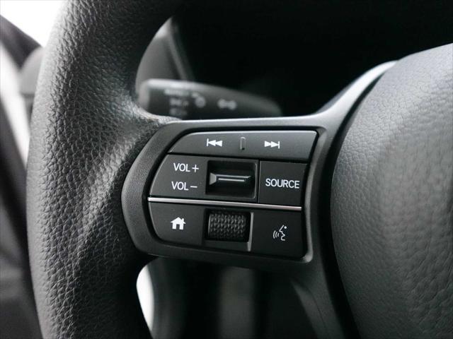 Photo of 2025 Platinum White Pearl Honda CR-V