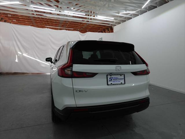 Photo of 2025 Platinum White Pearl Honda CR-V
