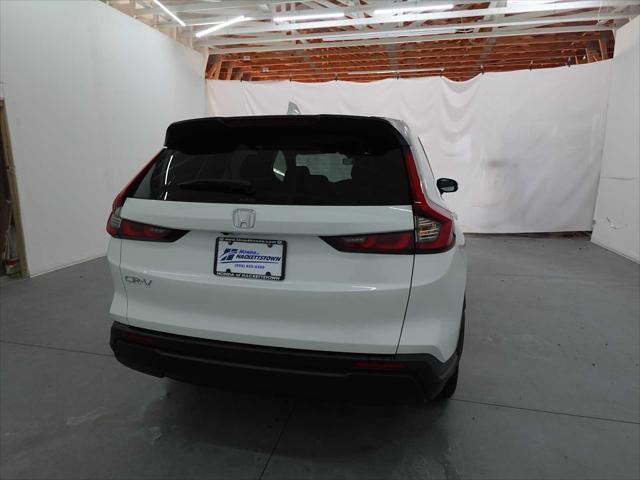 Photo of 2025 Platinum White Pearl Honda CR-V