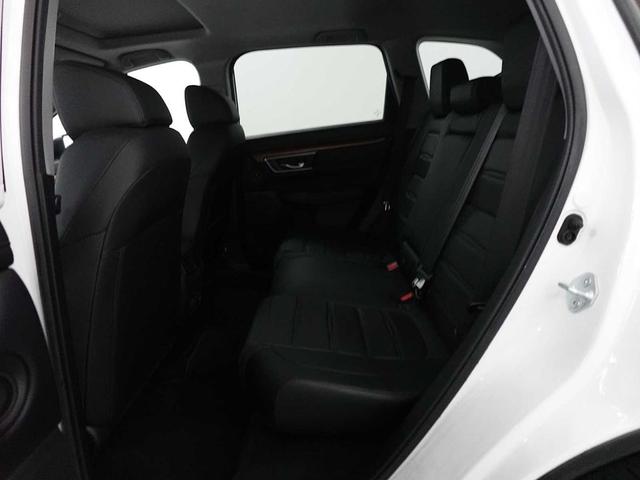 Photo of 2022 Platinum White Pearl Honda CR-V