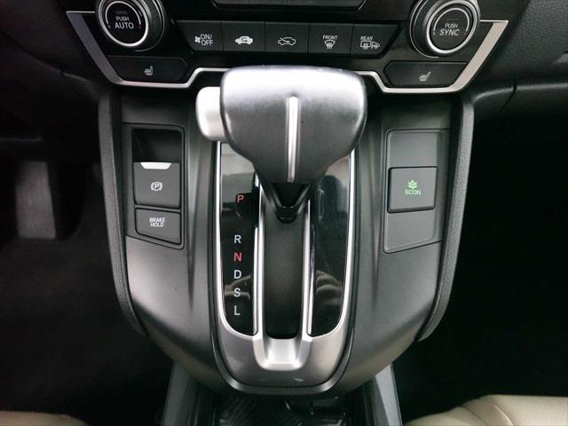 Photo of 2018 White Diamond Pearl Honda CR-V