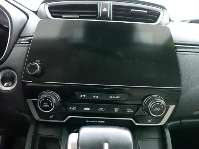 Photo of 2018 White Diamond Pearl Honda CR-V