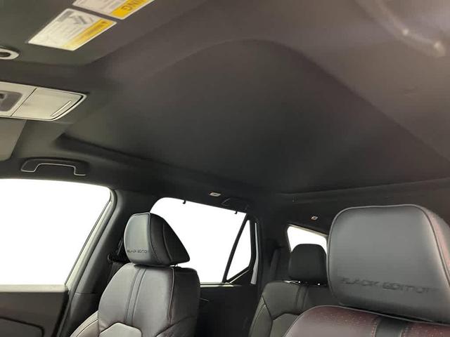 Photo of 2025 Crystal Black Pearl Honda Pilot
