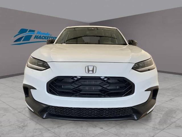 Photo of 2026 Platinum White Pearl Honda HR-V