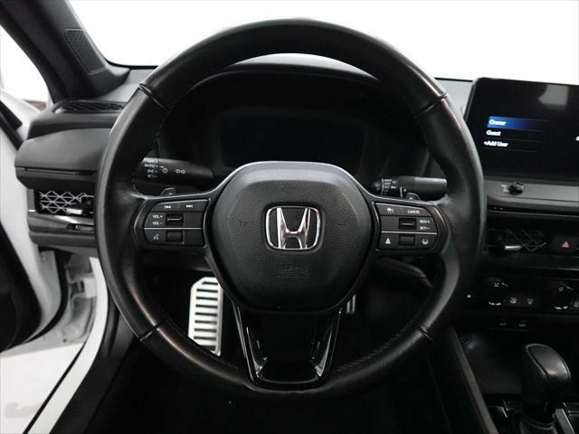 Photo of 2023 Platinum White Pearl Honda Accord Hybrid