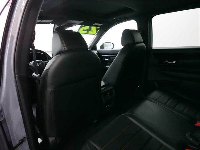 Photo of 2025 Urban Gray Pearl Honda CR-V Hybrid
