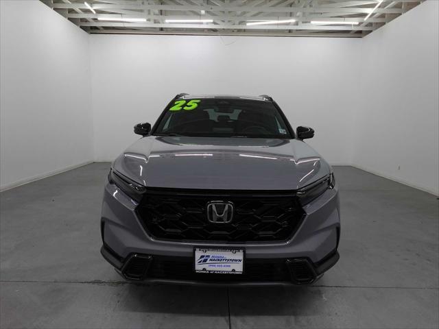 Photo of 2025 Urban Gray Pearl Honda CR-V Hybrid