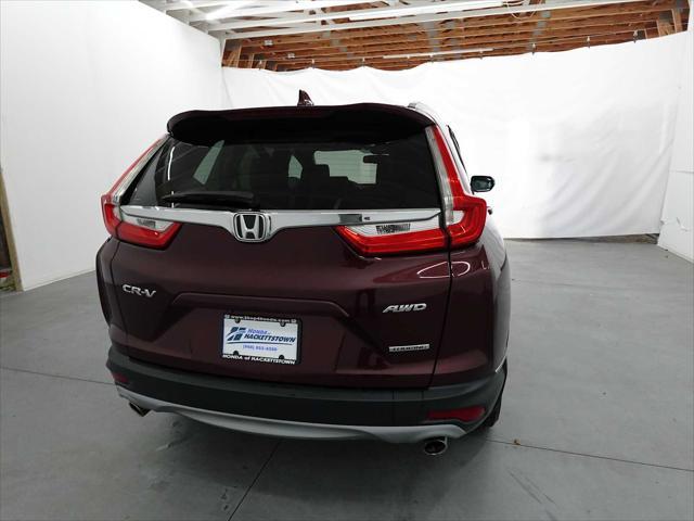 Photo of 2017 RED Honda CR-V