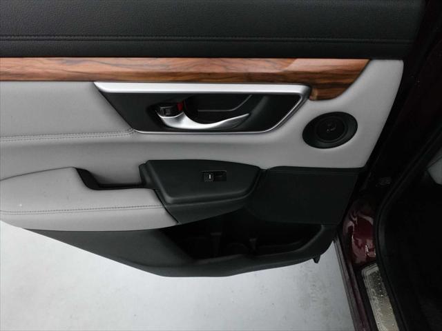 Photo of 2017 RED Honda CR-V