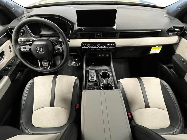 Photo of 2026 Sonic Gray Pearl Honda Passport