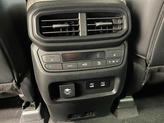 Photo of 2026 Sonic Gray Pearl Honda Passport