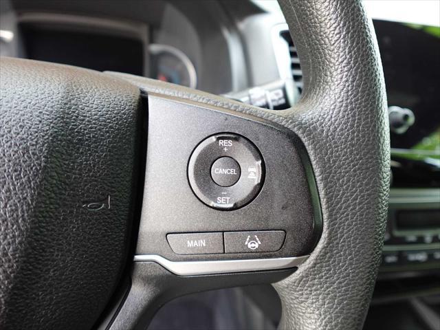 Photo of 2022 Sonic Gray Pearl Honda Pilot