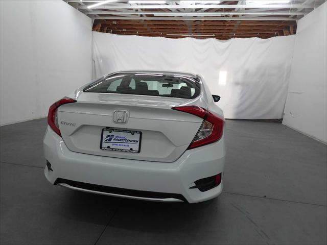 Photo of 2021 Platinum White Pearl Honda Civic