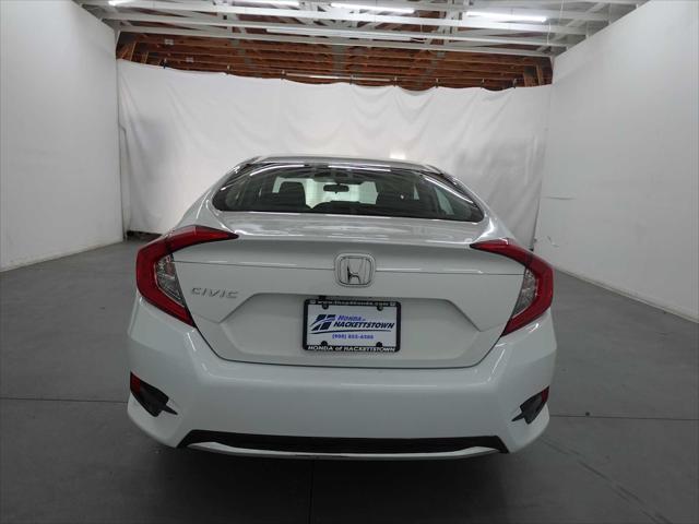 Photo of 2021 Platinum White Pearl Honda Civic