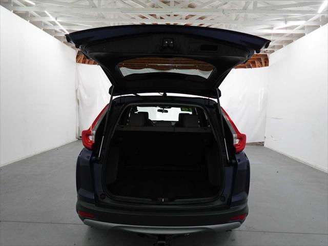 Photo of 2018 Obsidian Blue Pearl Honda CR-V