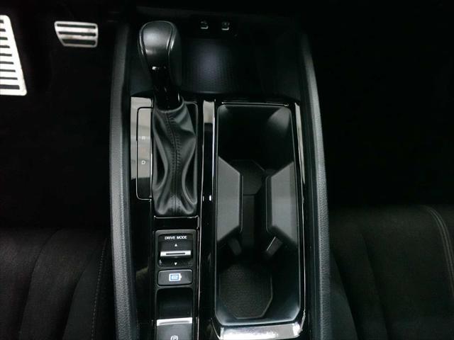 Photo of 2024 Still Night Pearl Honda Accord Hybrid