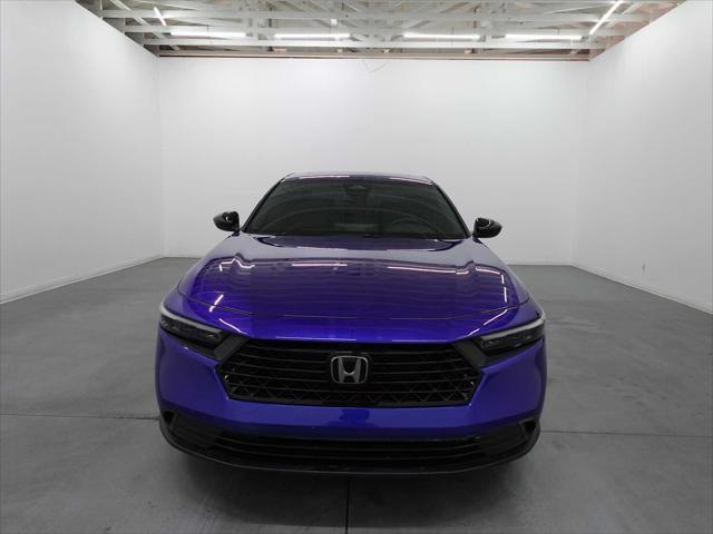 Photo of 2024 Still Night Pearl Honda Accord Hybrid