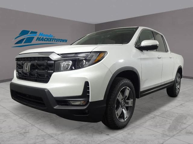 Photo of 2025 Platinum White Pearl Honda Ridgeline