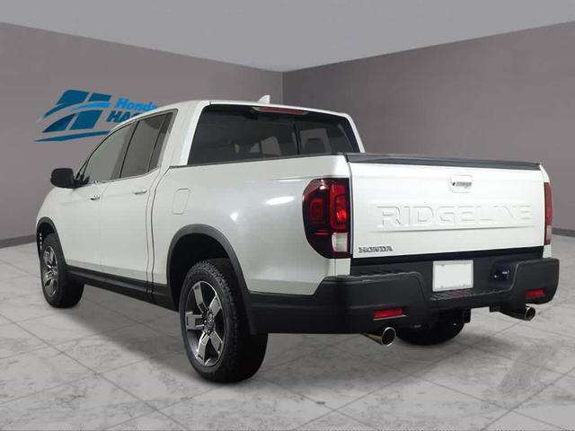 Photo of 2025 Platinum White Pearl Honda Ridgeline
