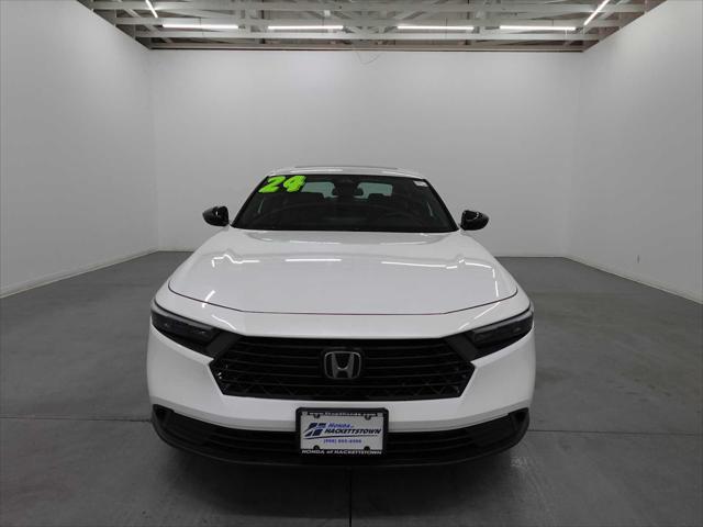 Photo of 2024 Platinum White Pearl Honda Accord Hybrid