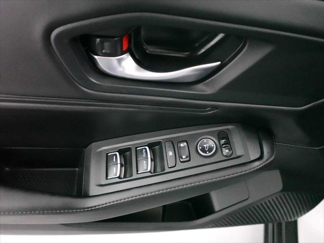 Photo of 2024 Platinum White Pearl Honda Accord Hybrid