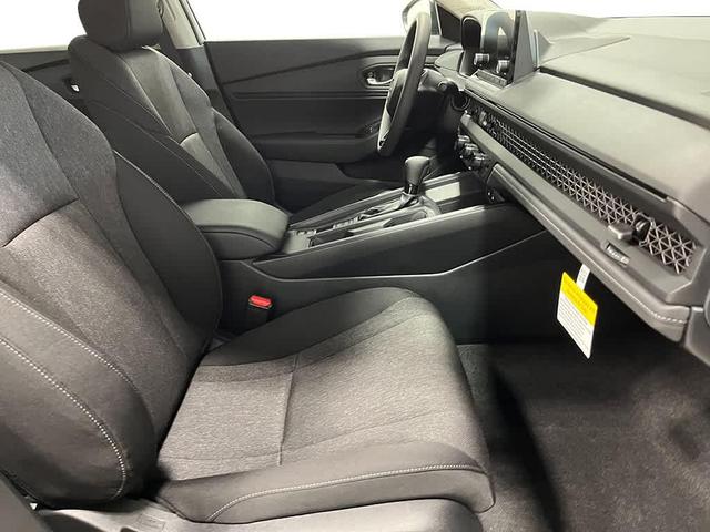 Photo of 2025 Canyon River Blue Metallic Honda Accord