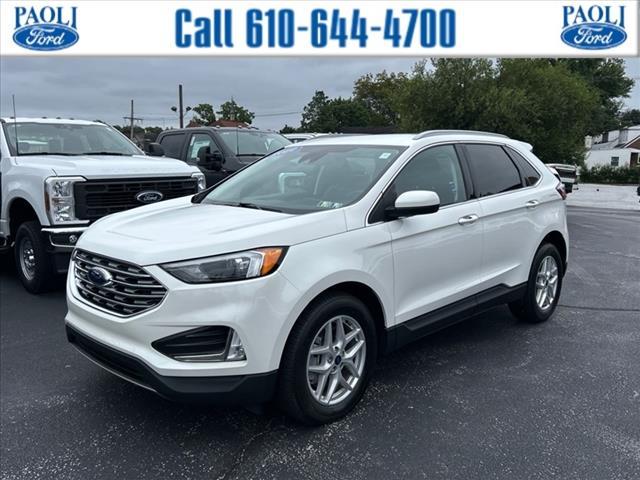 Photo of 2022 STAR WHITE Ford Edge