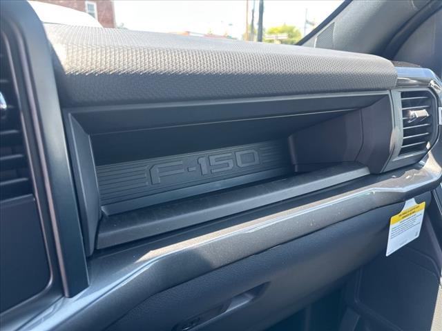 Photo of 2025 CARBONIZED GRAY METALLIC Ford F-150