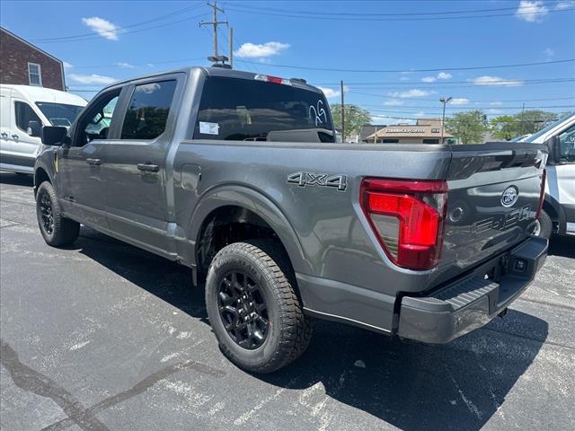 Photo of 2025 CARBONIZED GRAY METALLIC Ford F-150
