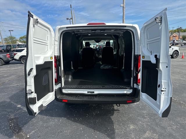 Photo of 2025 OXFORD WHITE Ford Transit-250