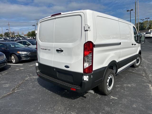 Photo of 2025 OXFORD WHITE Ford Transit-250
