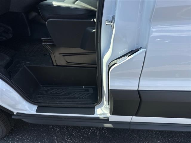Photo of 2025 OXFORD WHITE Ford Transit-250