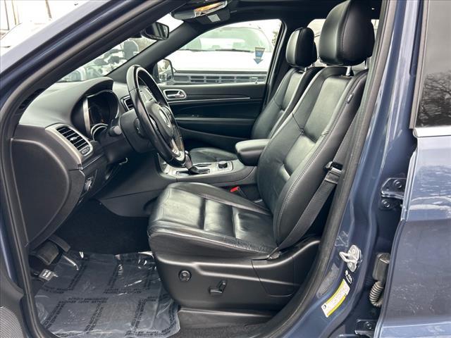 Photo of 2021 Slate Blue Pearlcoat Jeep Grand Cherokee