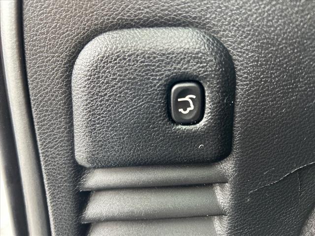 Photo of 2021 Slate Blue Pearlcoat Jeep Grand Cherokee