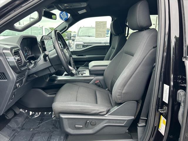 Photo of 2022 AGATE BLACK METALLIC Ford F-150