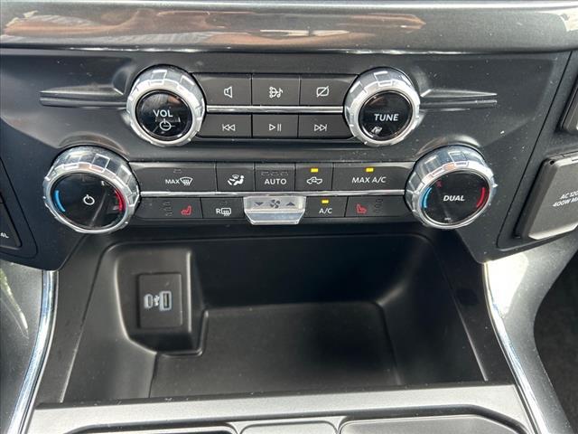 Photo of 2022 AGATE BLACK METALLIC Ford F-150