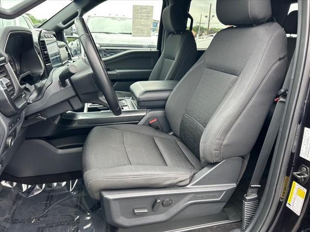 Photo of 2022 AGATE BLACK METALLIC Ford F-150