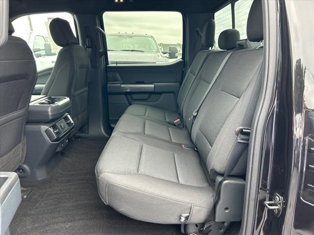 Photo of 2022 AGATE BLACK METALLIC Ford F-150