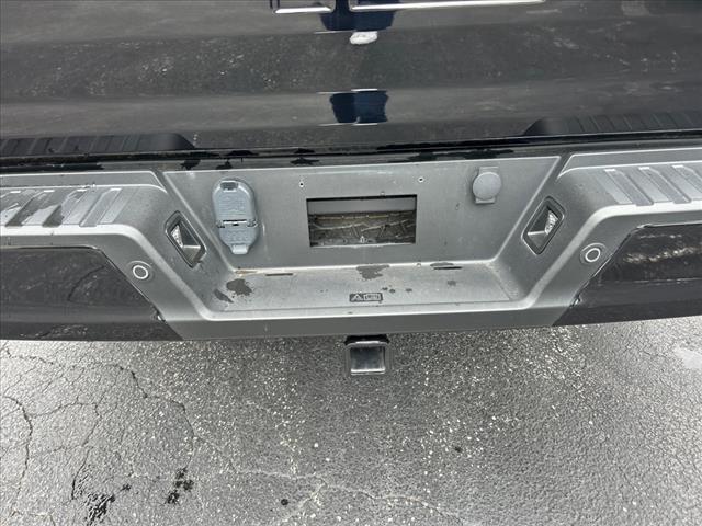 Photo of 2022 AGATE BLACK METALLIC Ford F-150