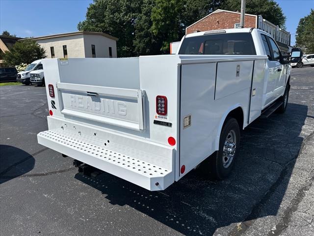 Photo of 2025 Oxford White Ford F-350