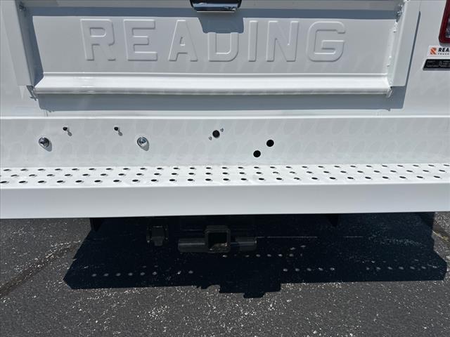 Photo of 2025 Oxford White Ford F-350